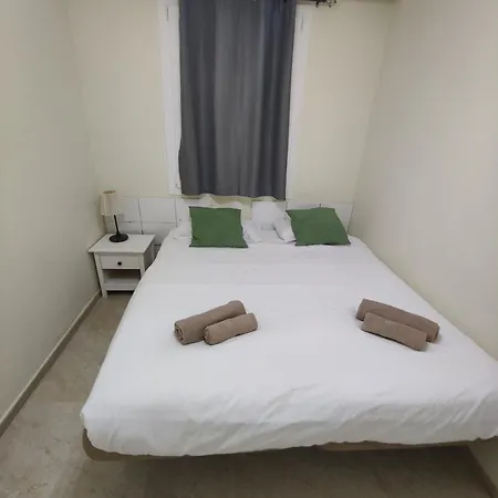 Nidos Apartment *
